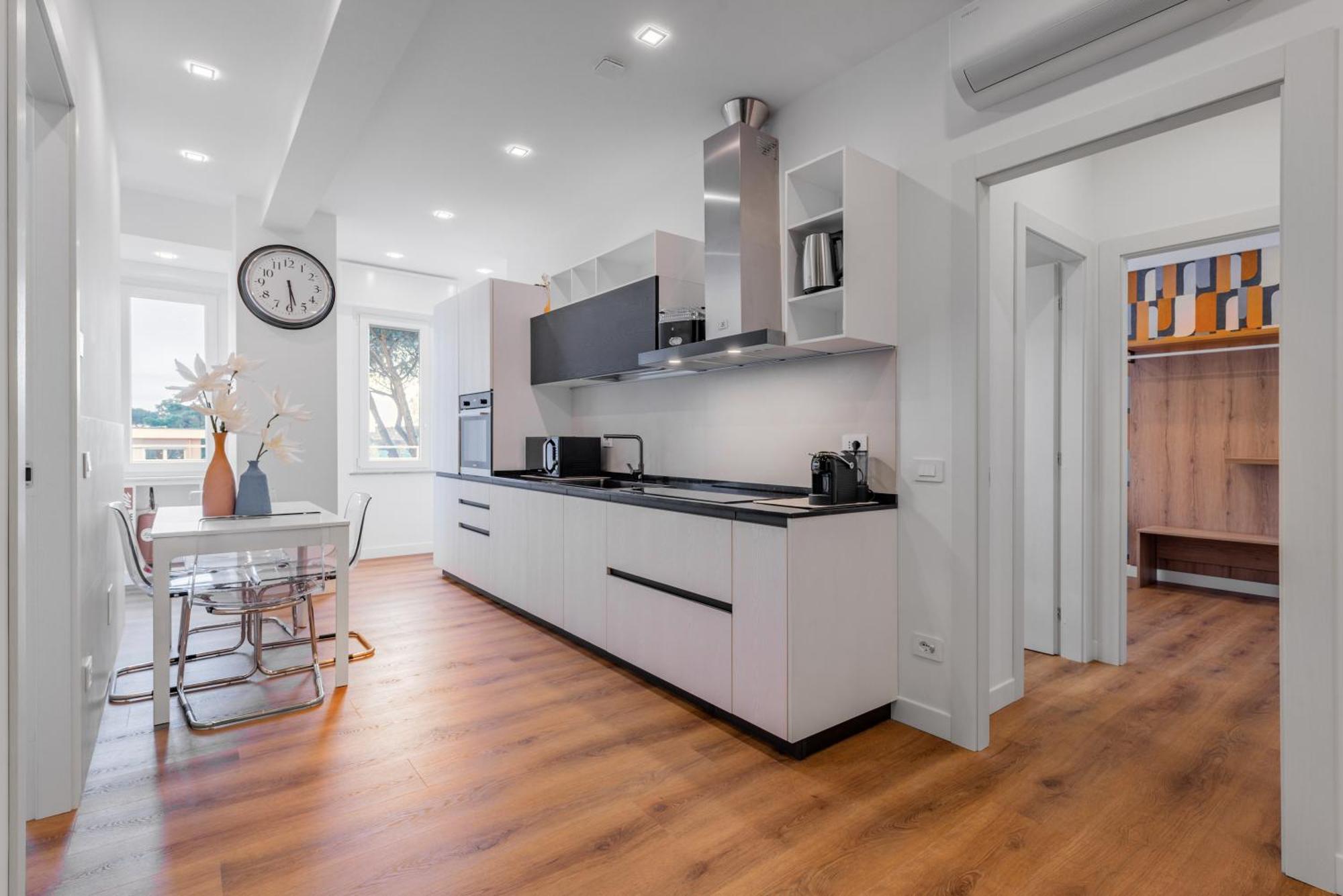 Apartamento Delina- Luxury Metro A Roma