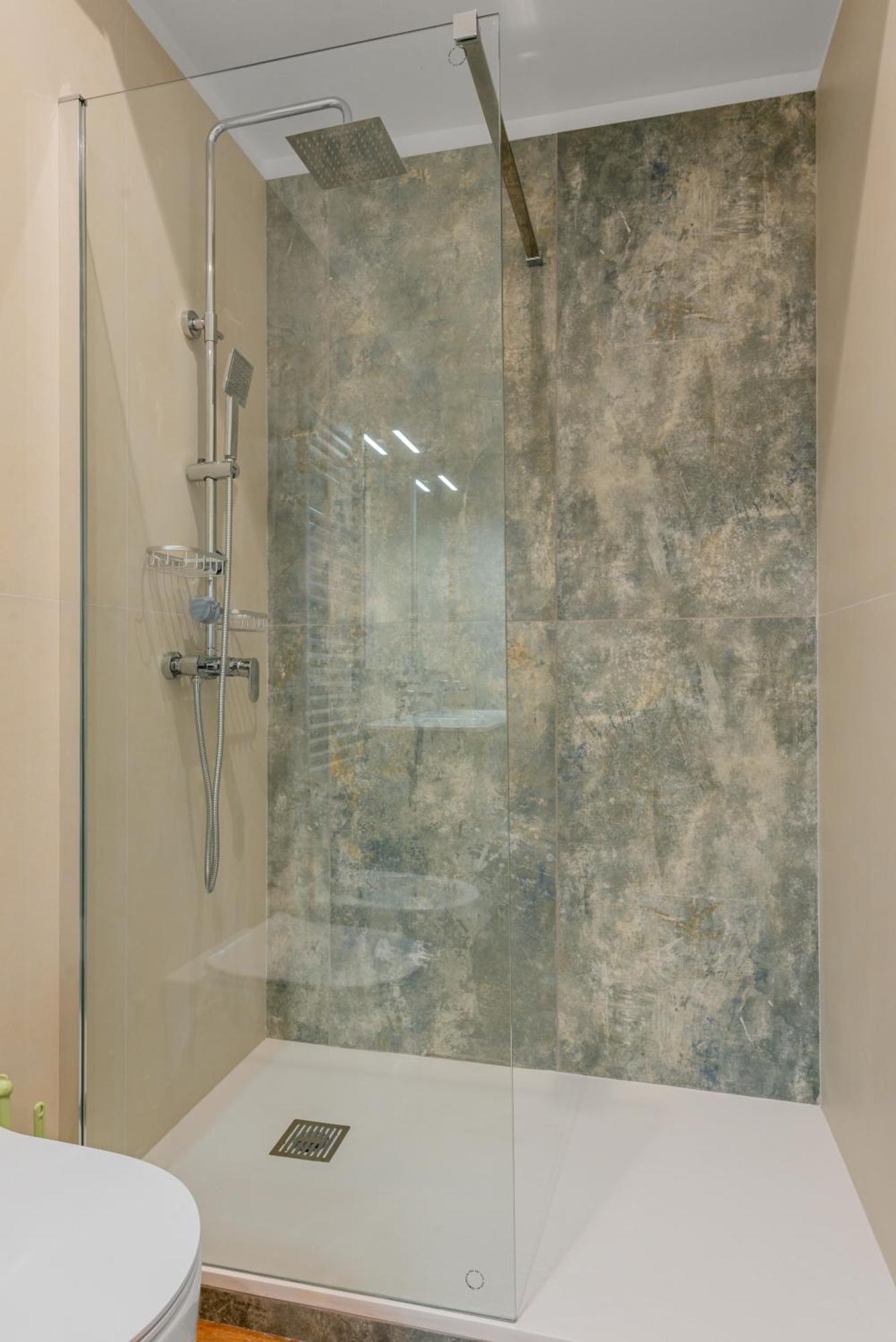 Appartamento Delina- Luxury Metro A